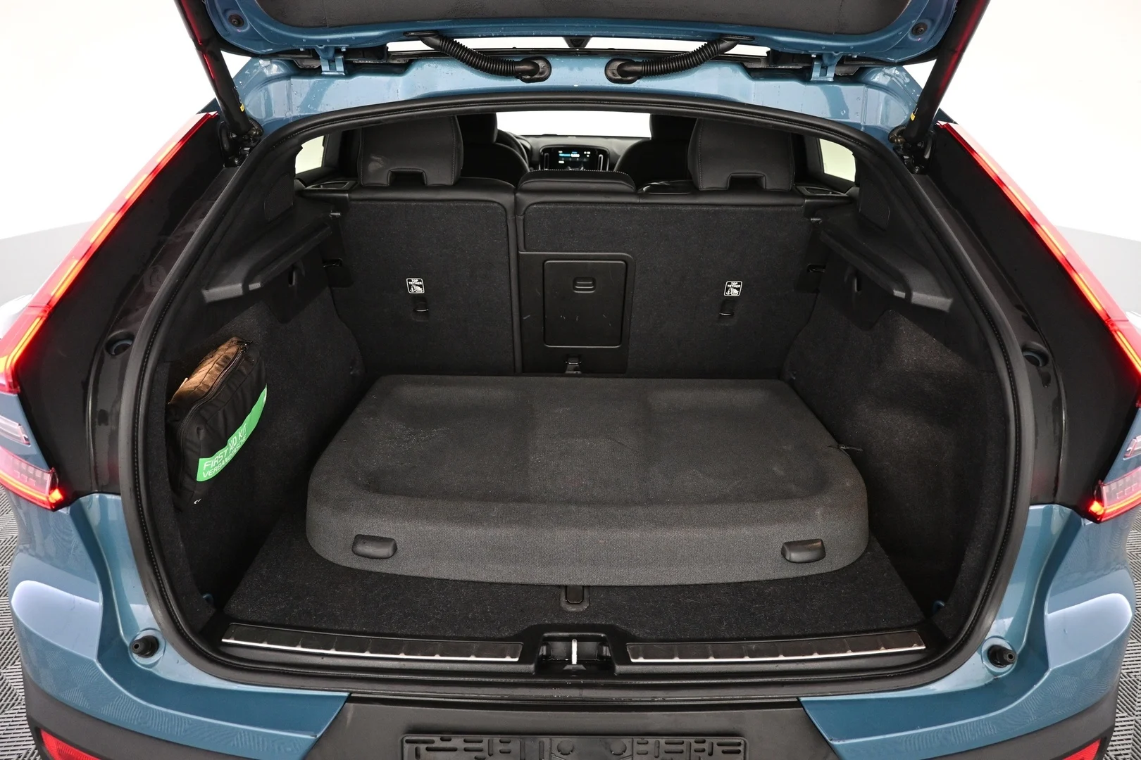 Car Image - 3RuyHySQ9lvMYydzELX1z2