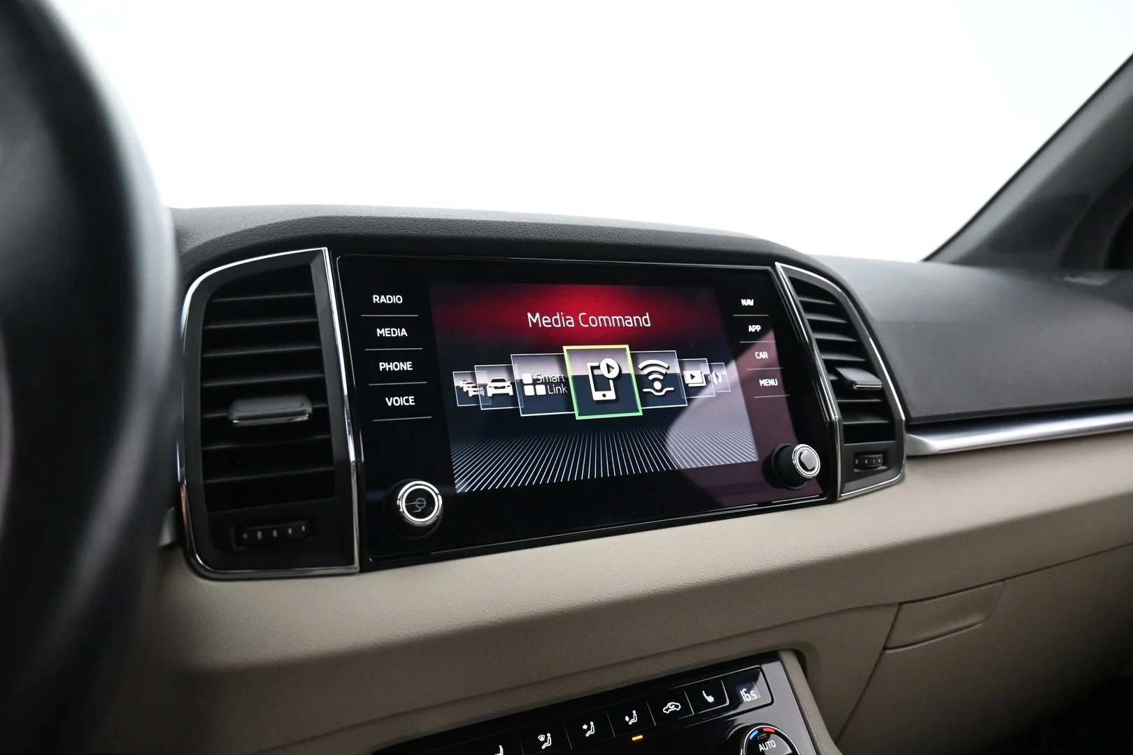 Car Image - 6mg8hPPqB5BCmJrFR42TpT