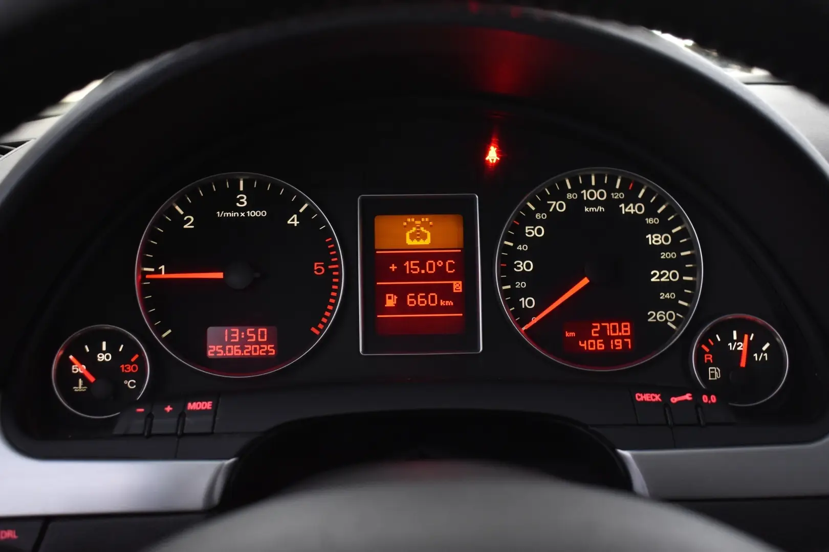 Car Image - 3h4HWB4dx18SB8akvka6FF