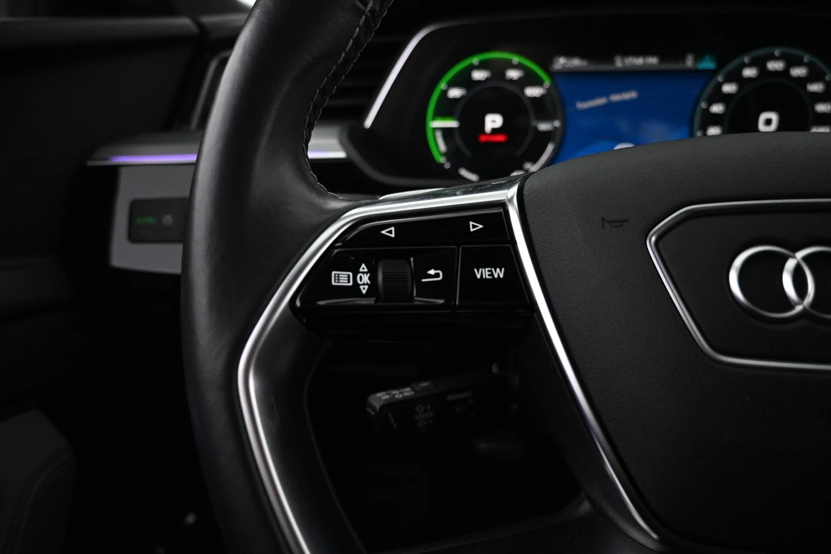 Car Image - 3O5iOEUPXbYYfAvQ4VB1YD
