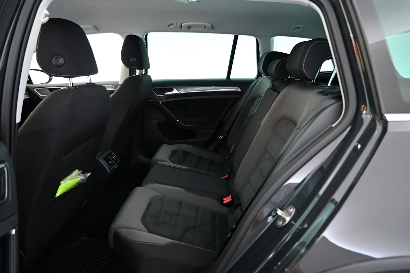 Car Image - 1XzUHb5Dq5cz2GncMDV6JY