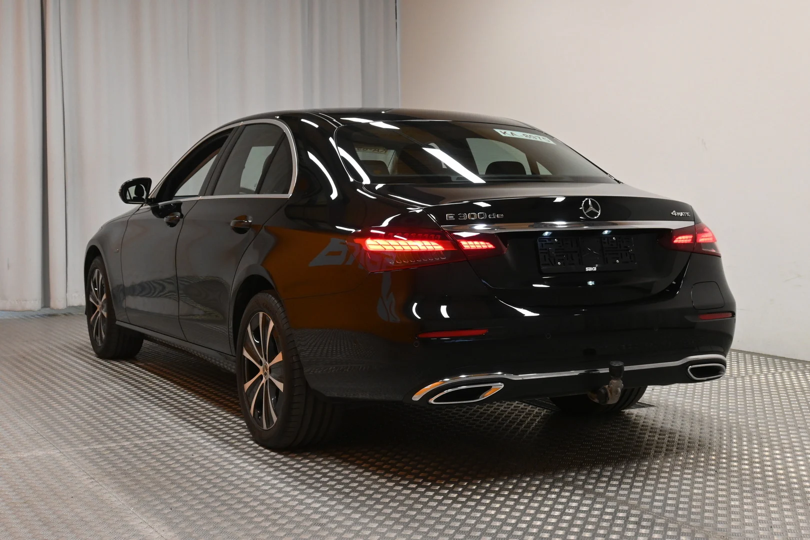 Car Image - 7IZmJKec5XUAoQ4vNTGmJR