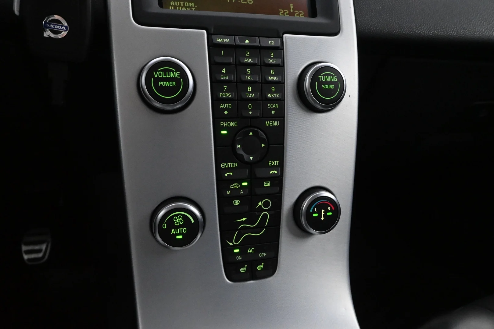 Car Image - 7jPw7GggYIExtcMWCP9b1M