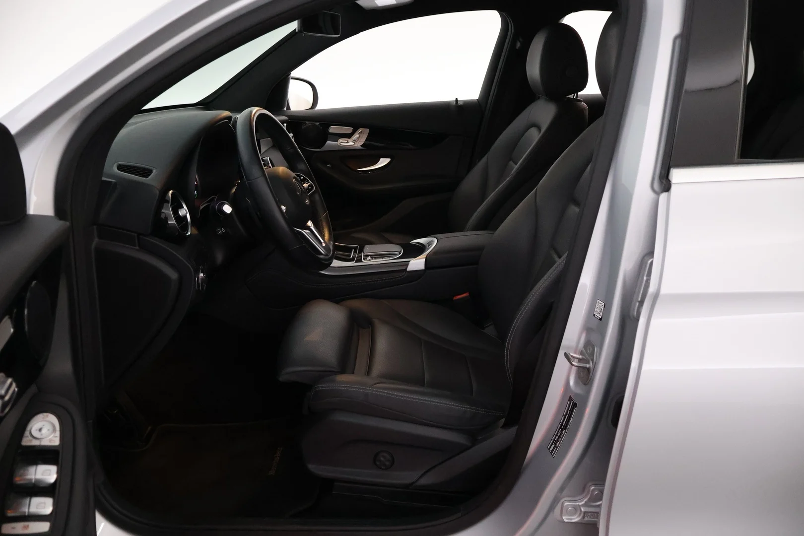 Car Image - 4OzEjLhx7dsY2F8FtXz2Sw