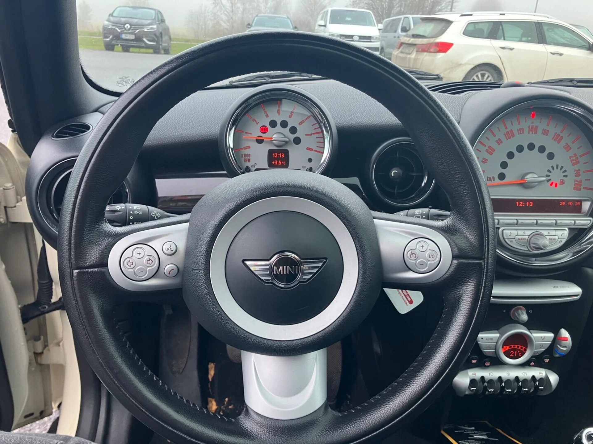 Car Image - 2zPPzE8vvn5NWPPLd5nCYo