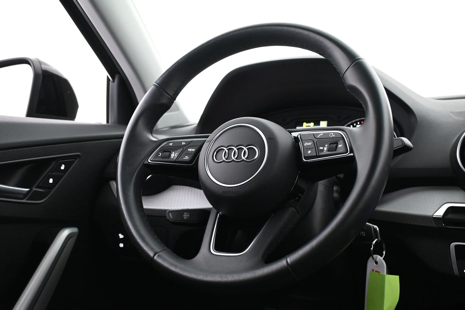 Car Image - 6cKqnYwE30jjVfNRVbUqIG