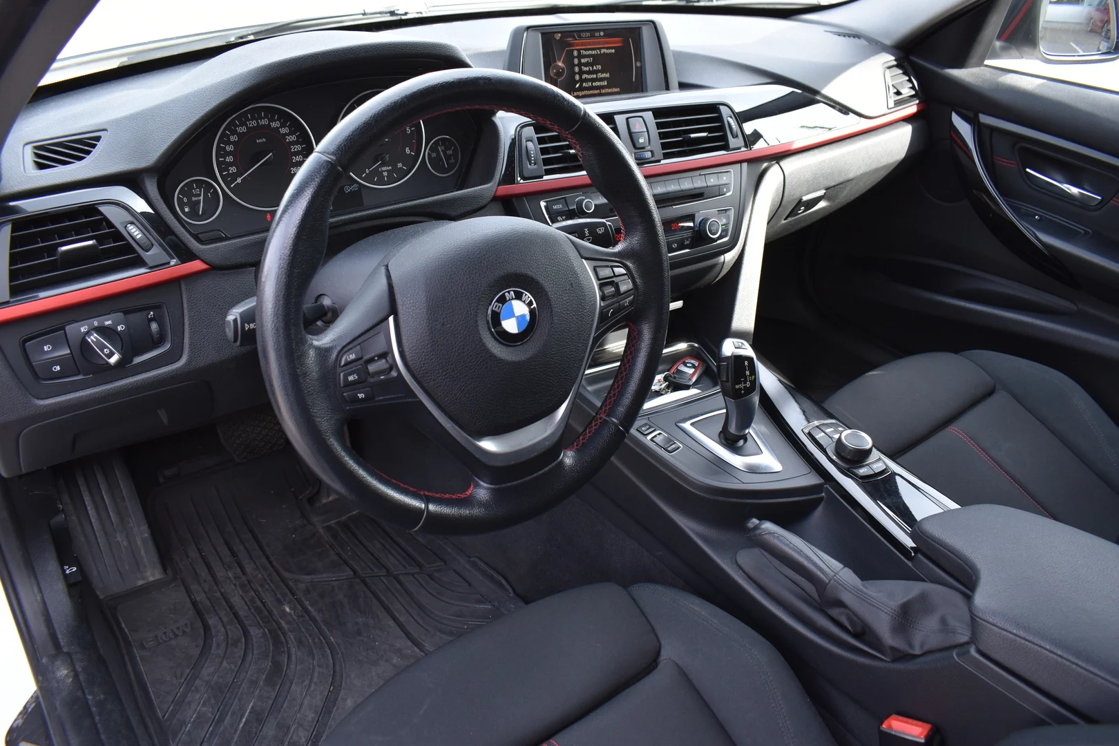 Car Image - 2lJA5xKjiqowcPIt8NggUK