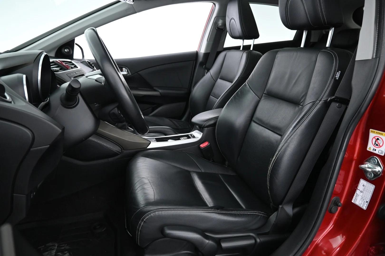 Car Image - 5QoW8PzXykiOzzhI3D5pmY