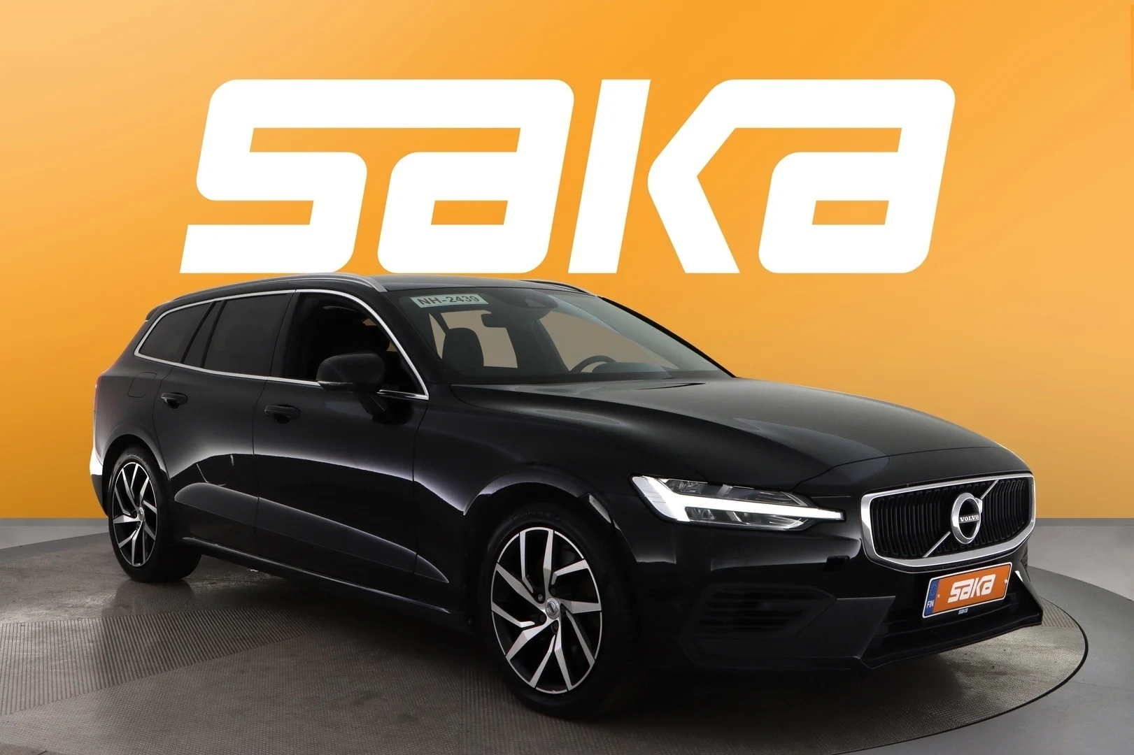 Car Image - 7HbRmK4iwWCt7UxQaiUrYh