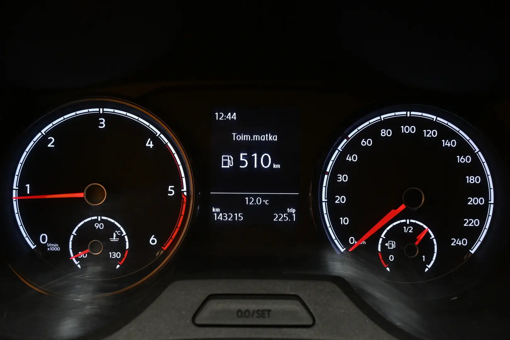 Car Image - 3K0aMaEHwAy1EC8JguP5FR