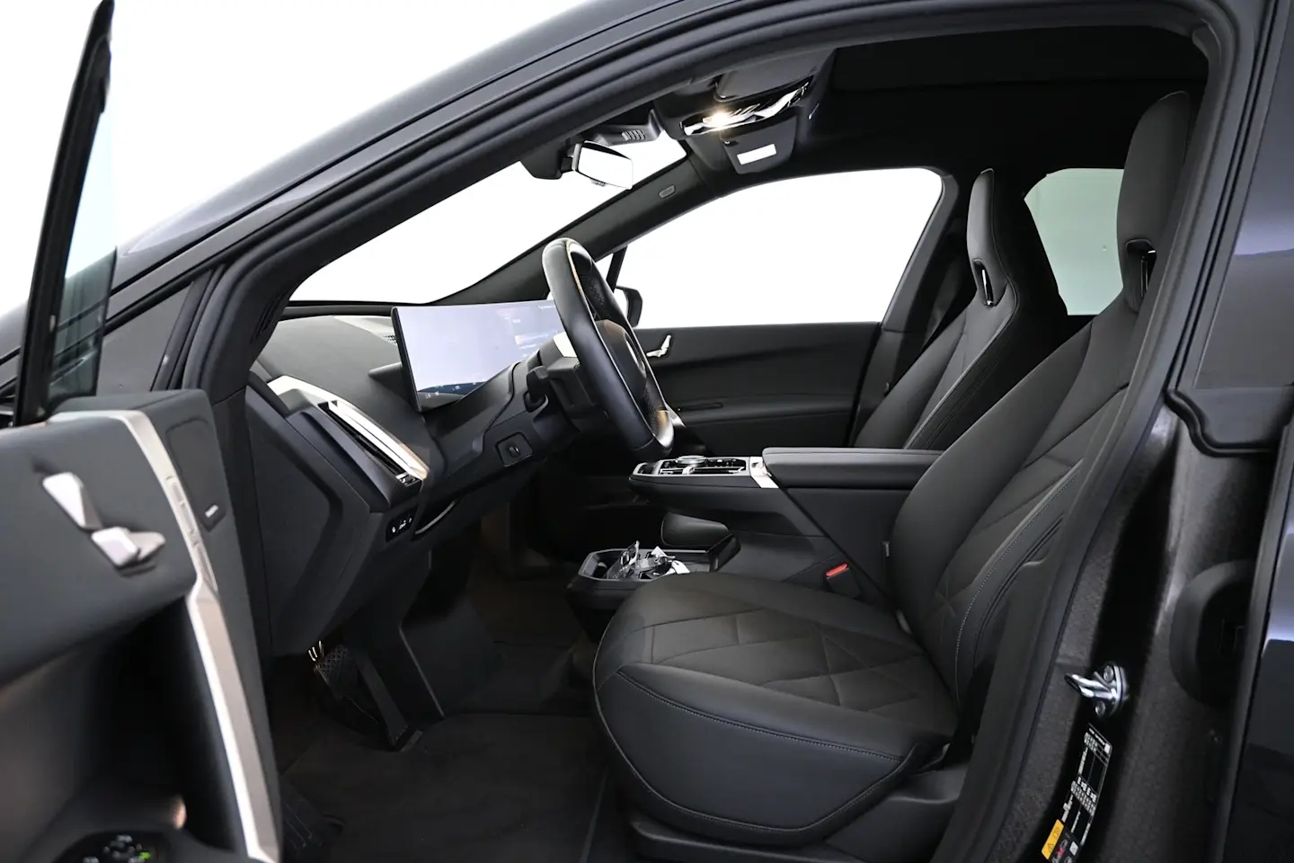 Car Image - 2cH89lQnFtk7jR5uWVAd2Q