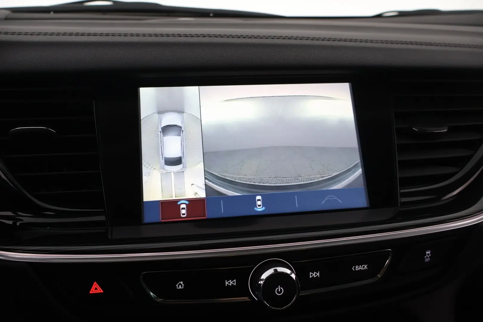 Car Image - 6ZpiFdJeLFY4i0Dn8hp2te