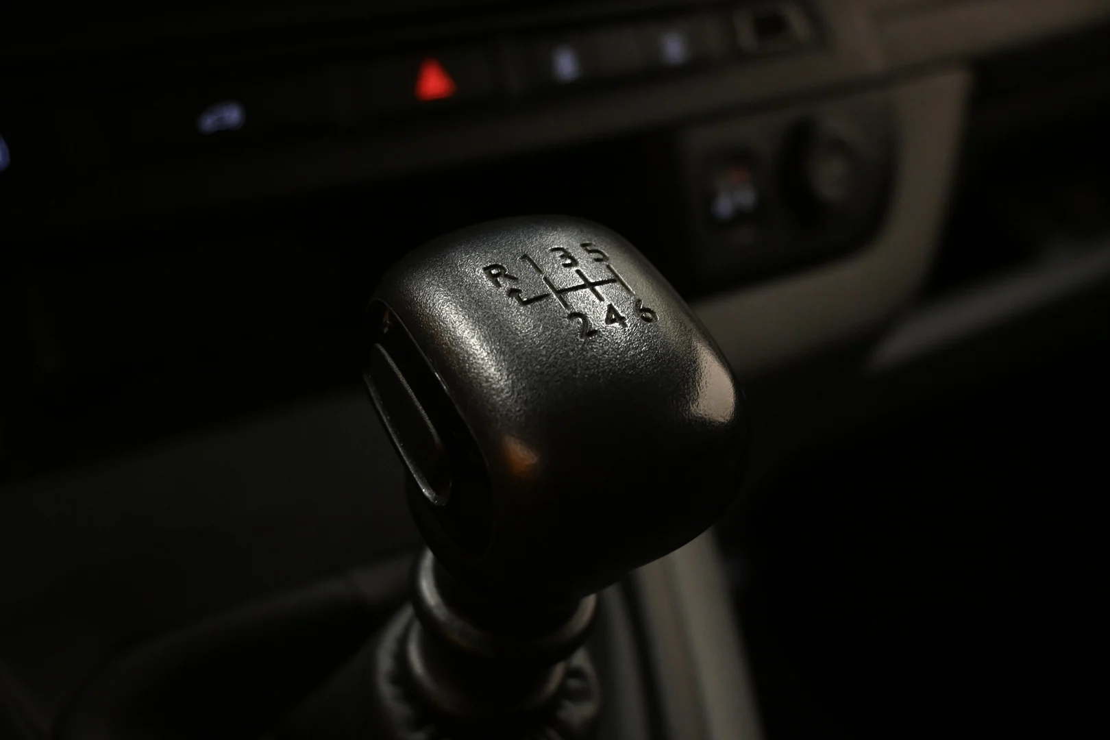 Car Image - 1FWrUbg0W9cN6Qc0TOAOr1