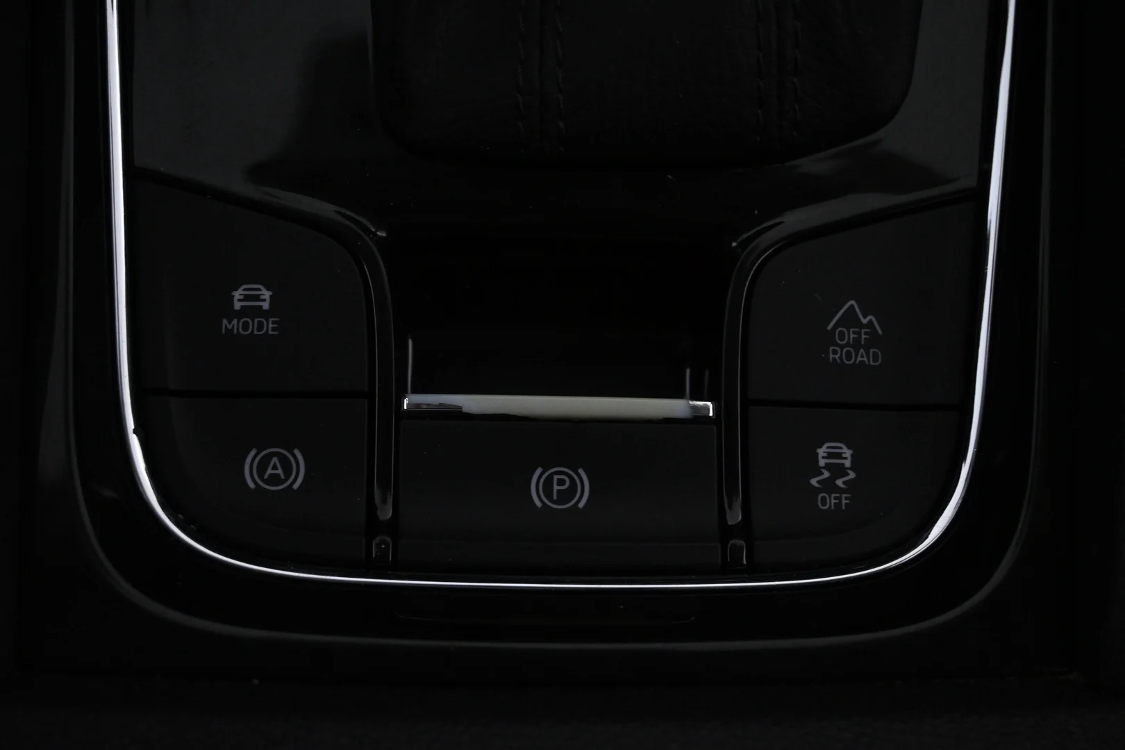 Car Image - 1Y4iDyslS0i4sURLlJblEF