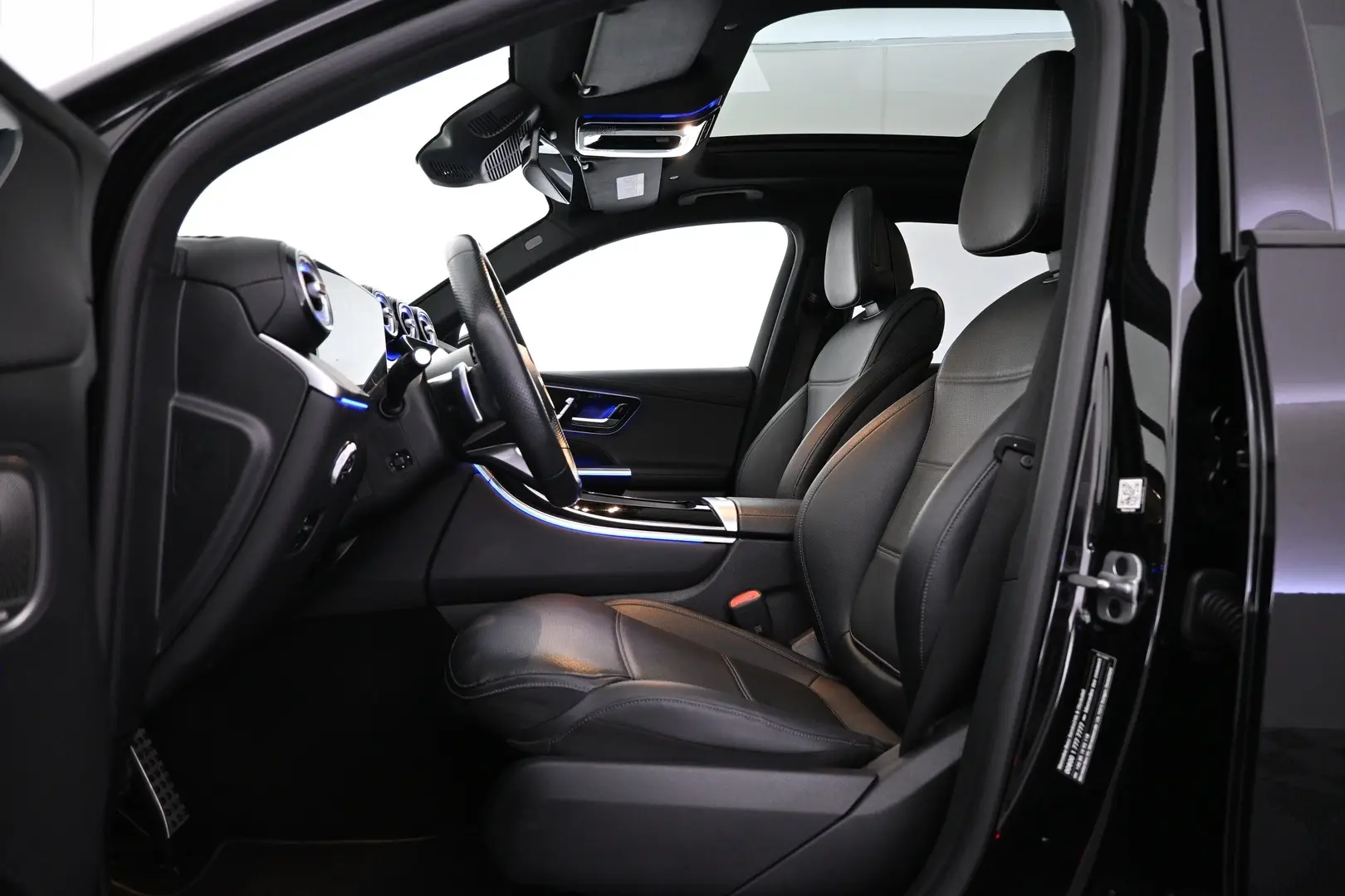 Car Image - 2RG1eQg9ZlW6cJL3j4LcEU