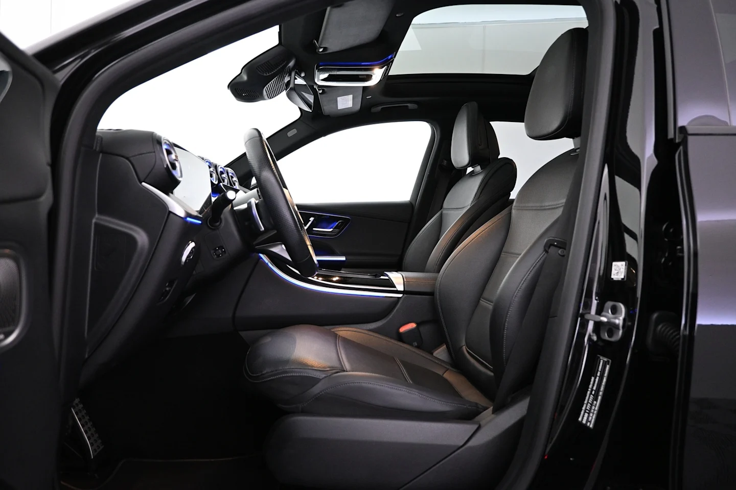 Car Image - 2RG1eQg9ZlW6cJL3j4LcEU