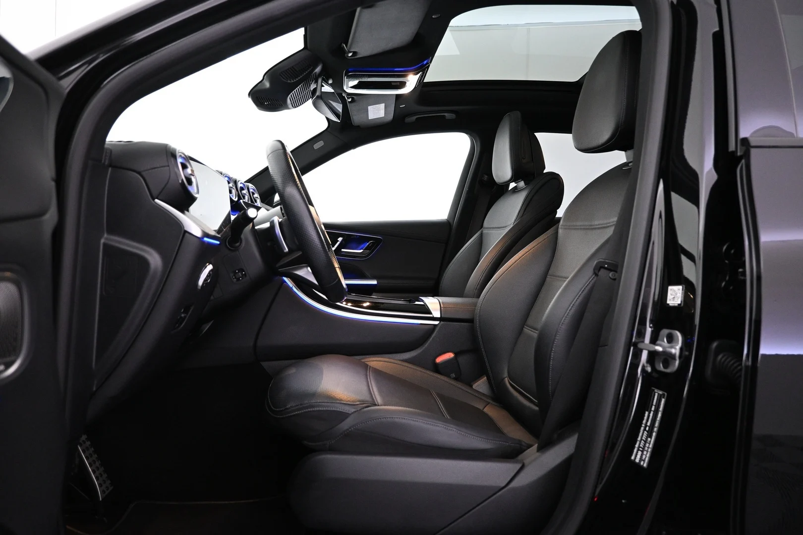 Car Image - 2RG1eQg9ZlW6cJL3j4LcEU
