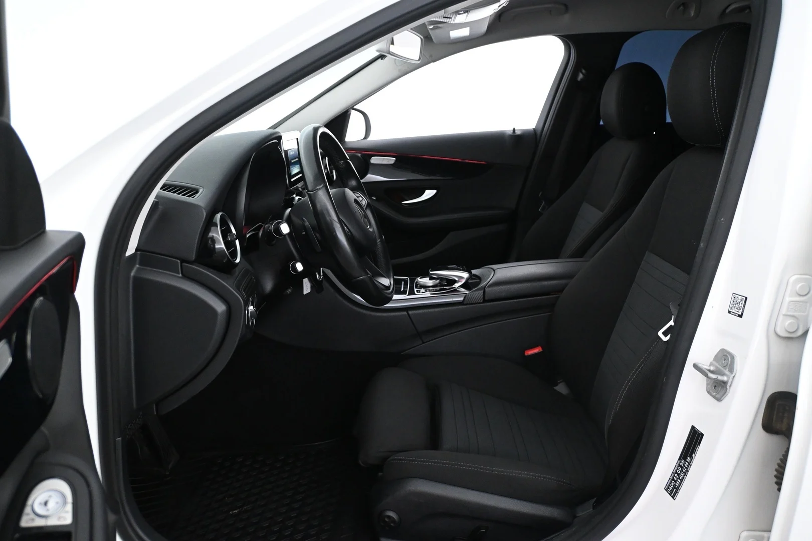 Car Image - 29F2Ml1JerppW0YM3TFuTQ