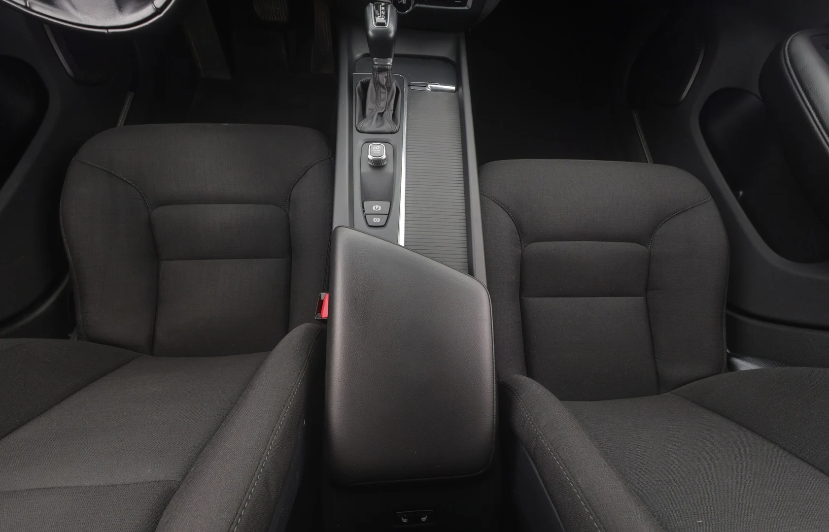 Car Image - 7lRWn7dWqn9fRM6O15KCRk