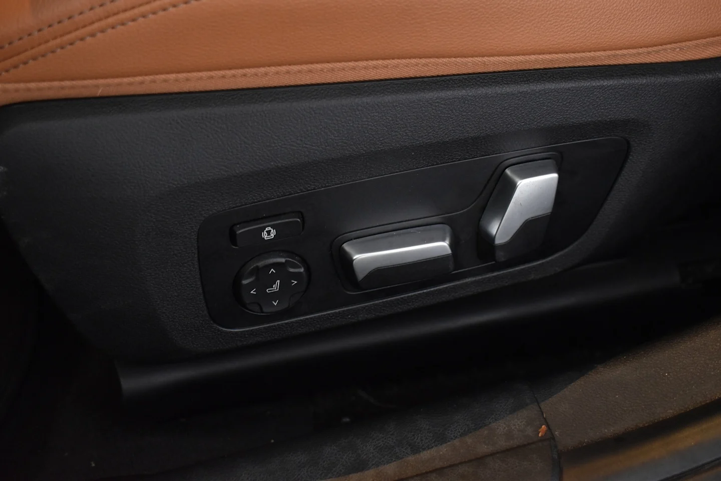 Car Image - 1eYyjaGRpJWvld7Z5r6qtY