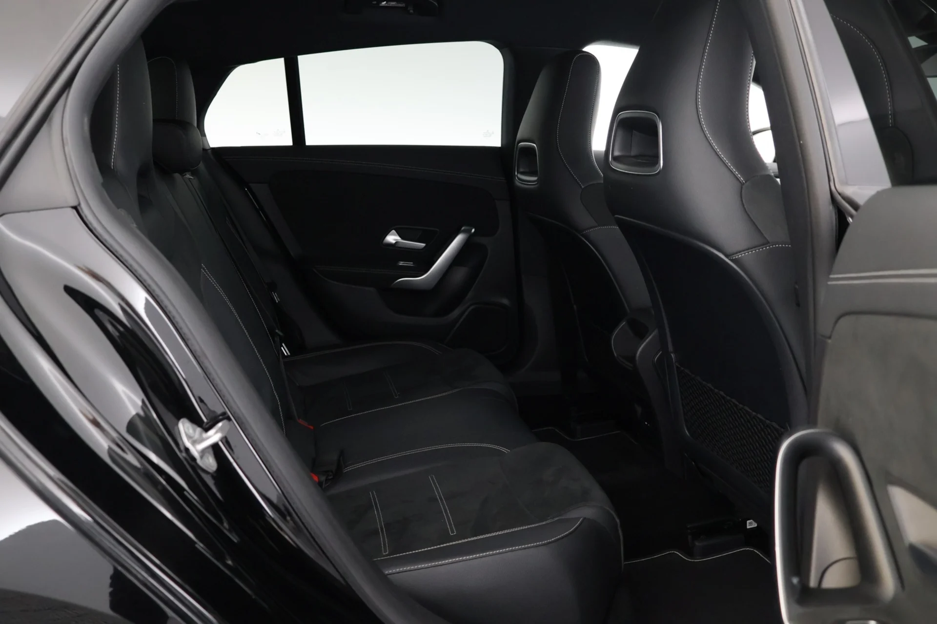 Car Image - 7vDdaeBgGQNoU0sIeI7sam