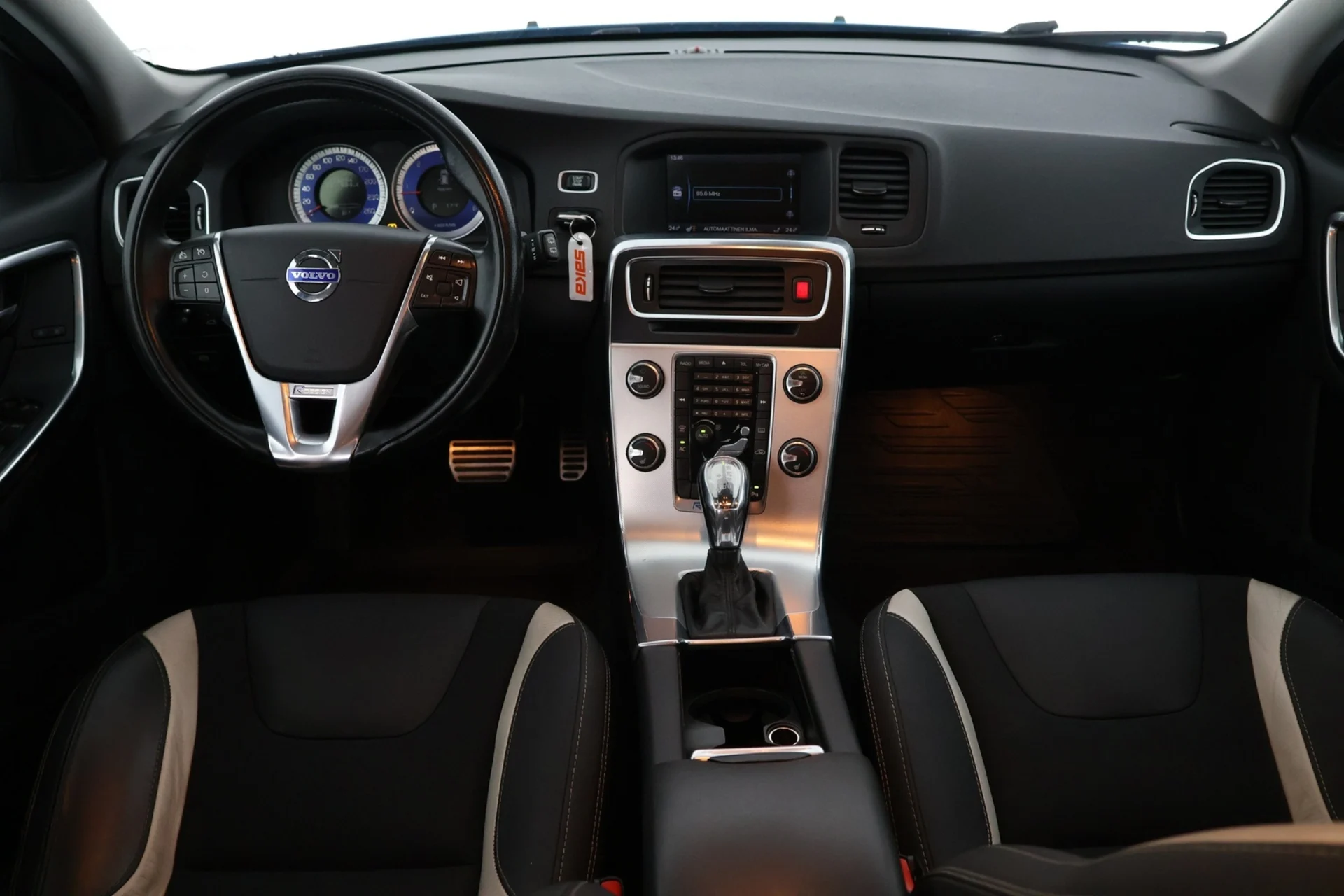 Car Image - 6HCzNiVJWGBkVhB1cGVaUI