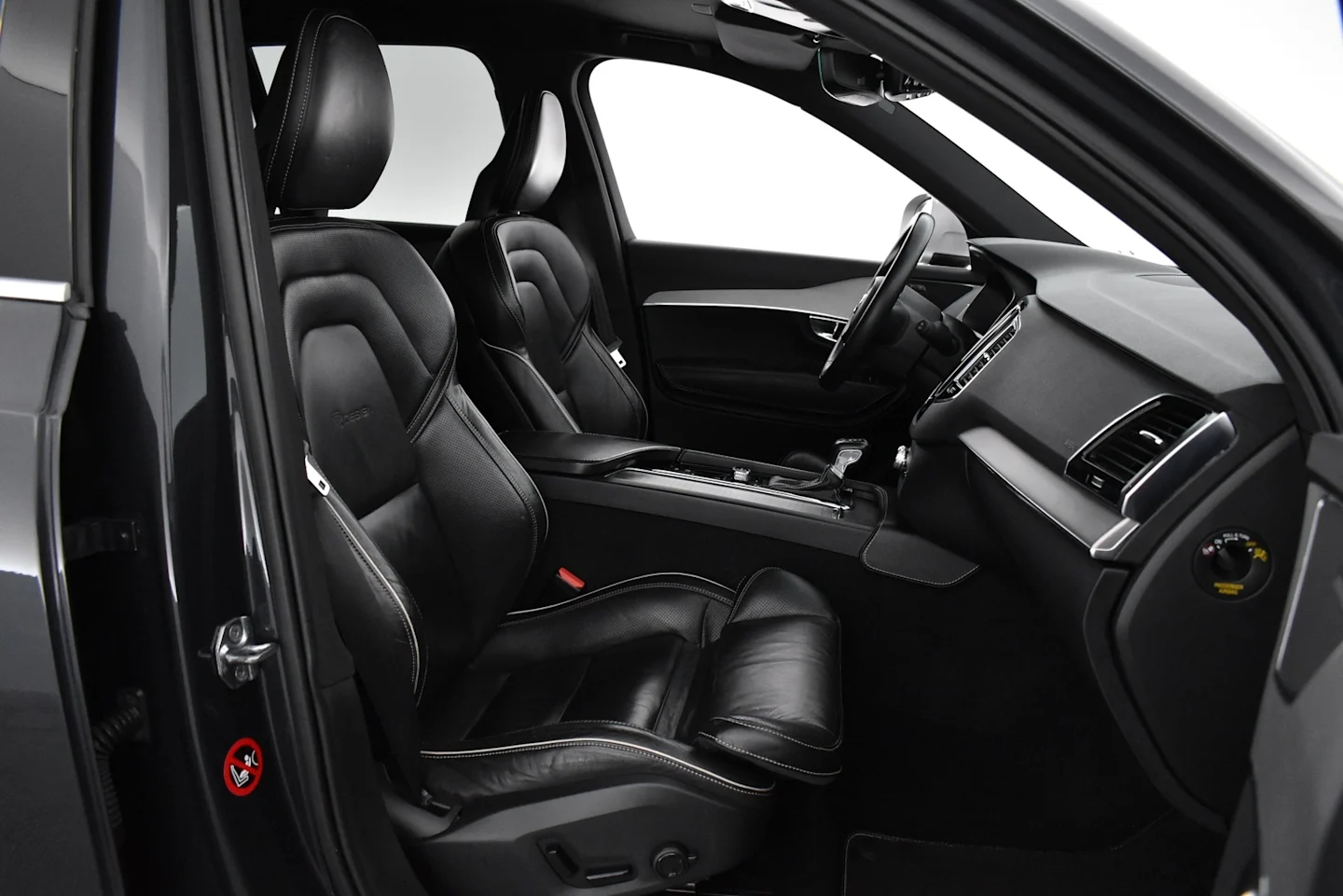 Car Image - tSD9zDIwXDuUO8I19vZbB