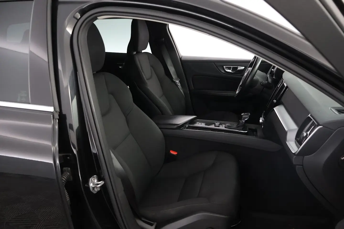 Car Image - 7o1YJt1ywr5sNy2h0vXBrA