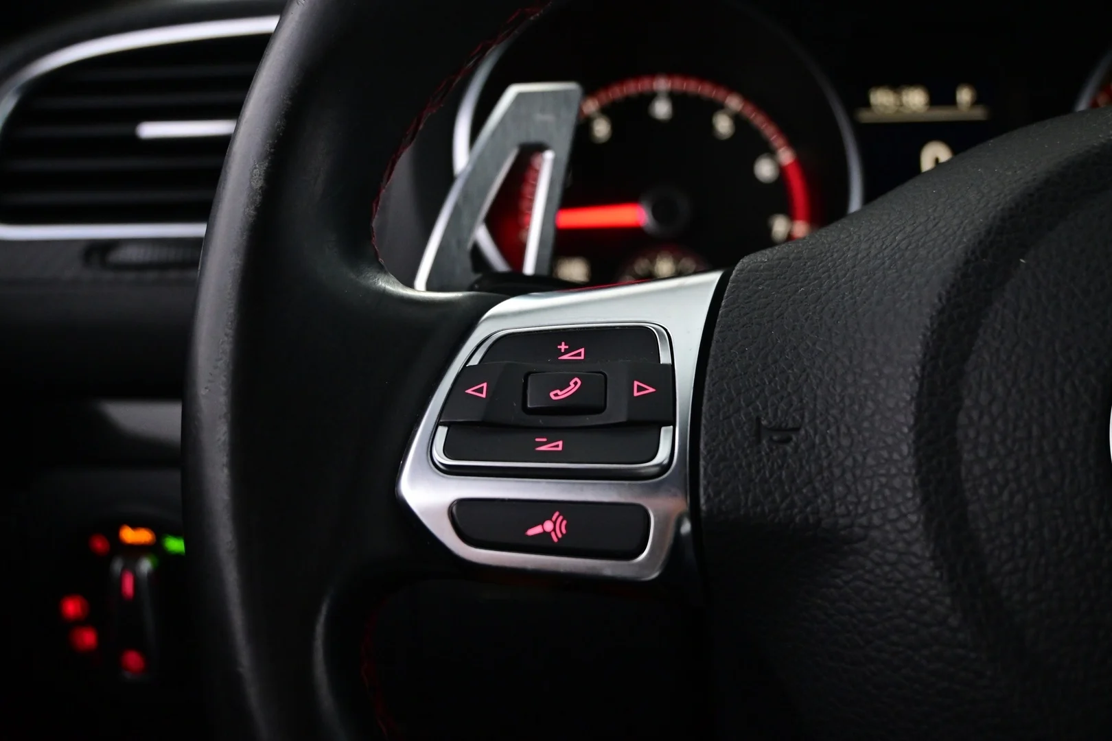 Car Image - 4XLPDrkV5p9kaRTdIyzOZK