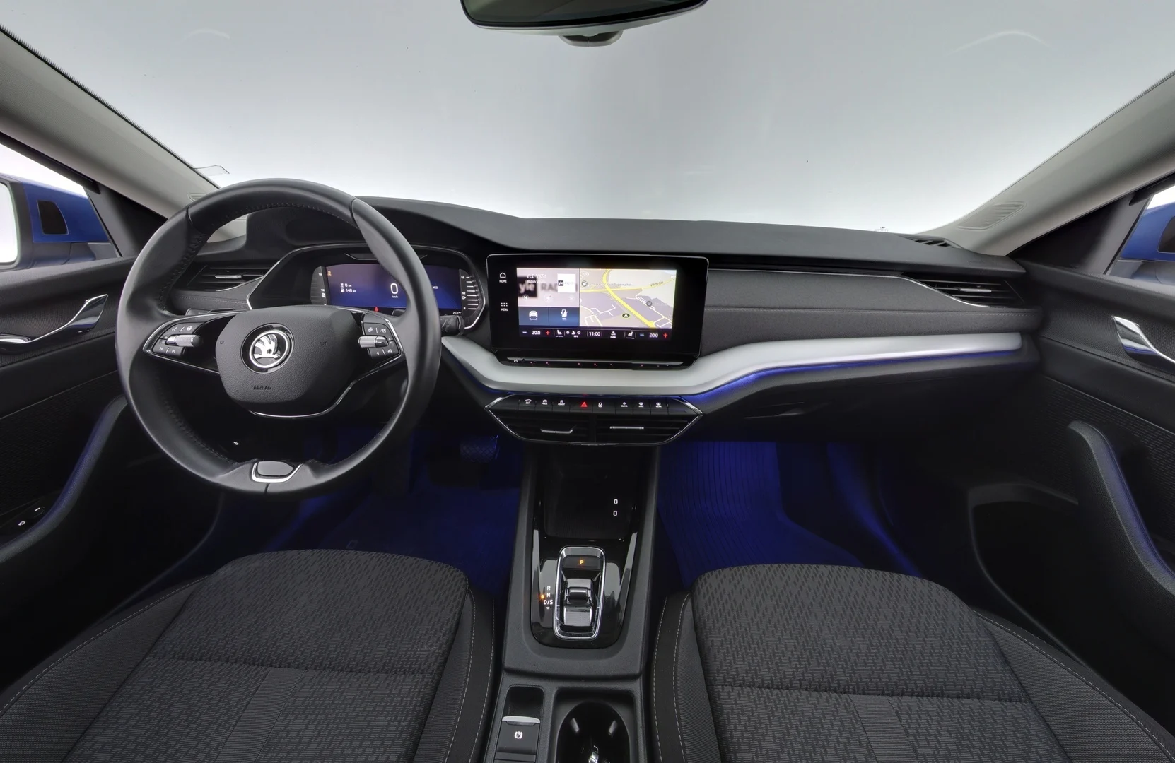Car Image - 3glcVwAlarWvT33ixx13Nn