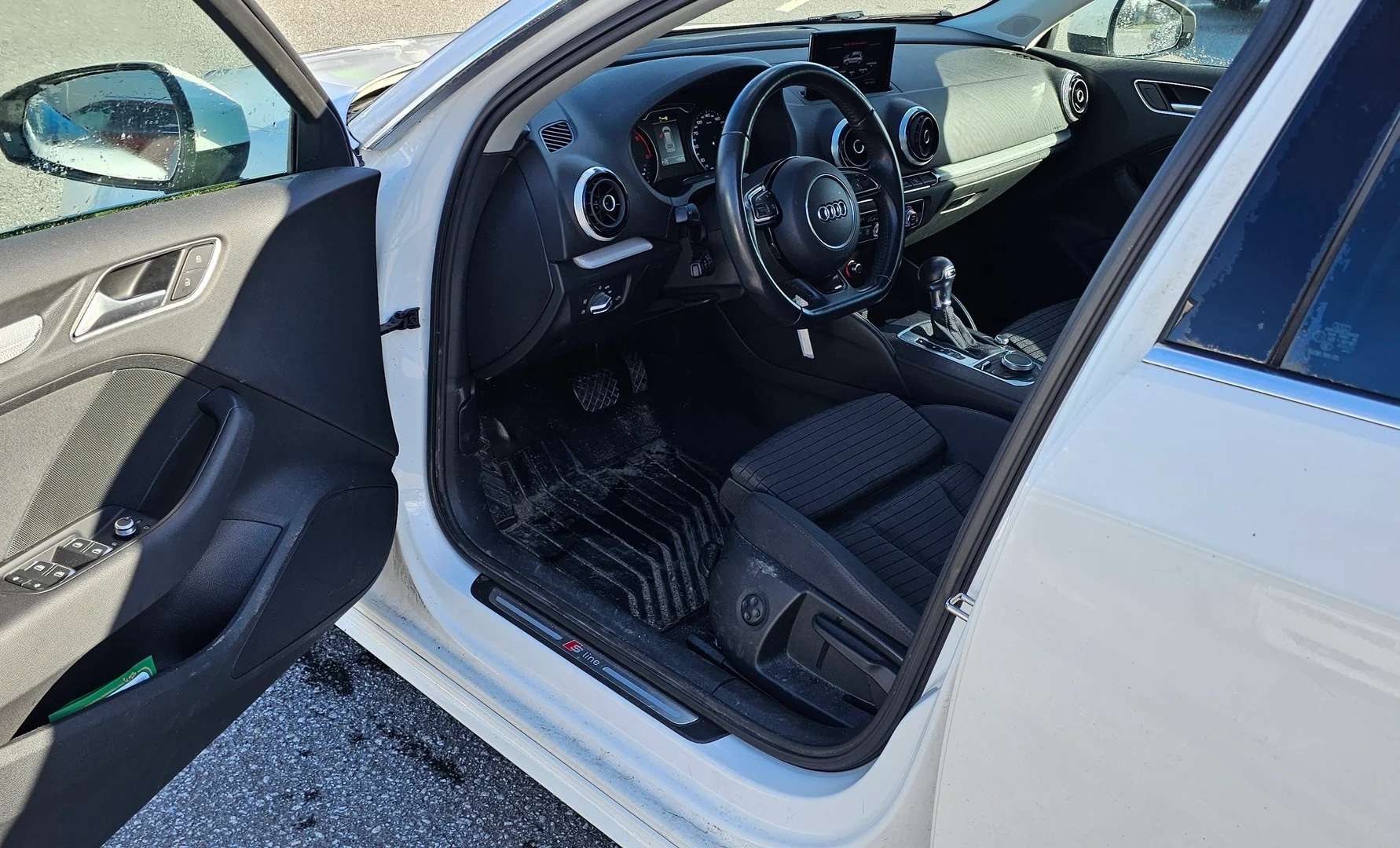 Car Image - 7jA7dPN4fZhkovCpH4WpFe