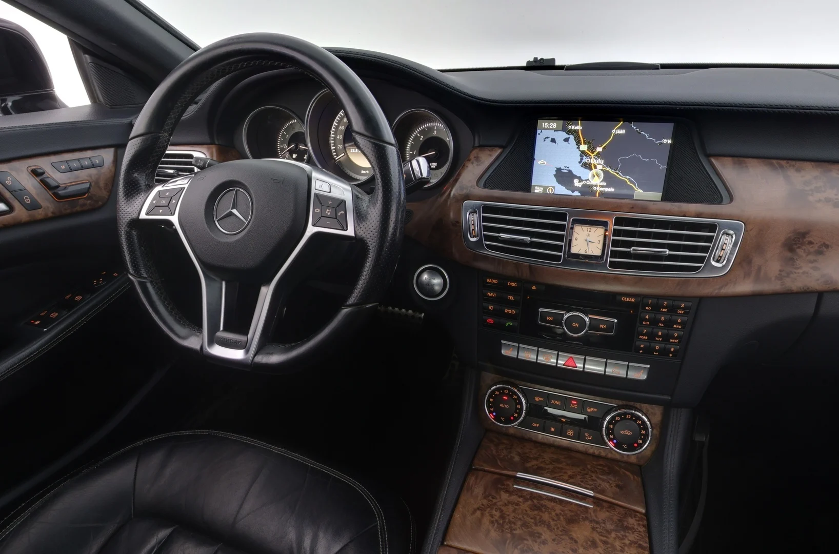 Car Image - 1ysIc0VdHxO8AfqJ0YGUuw