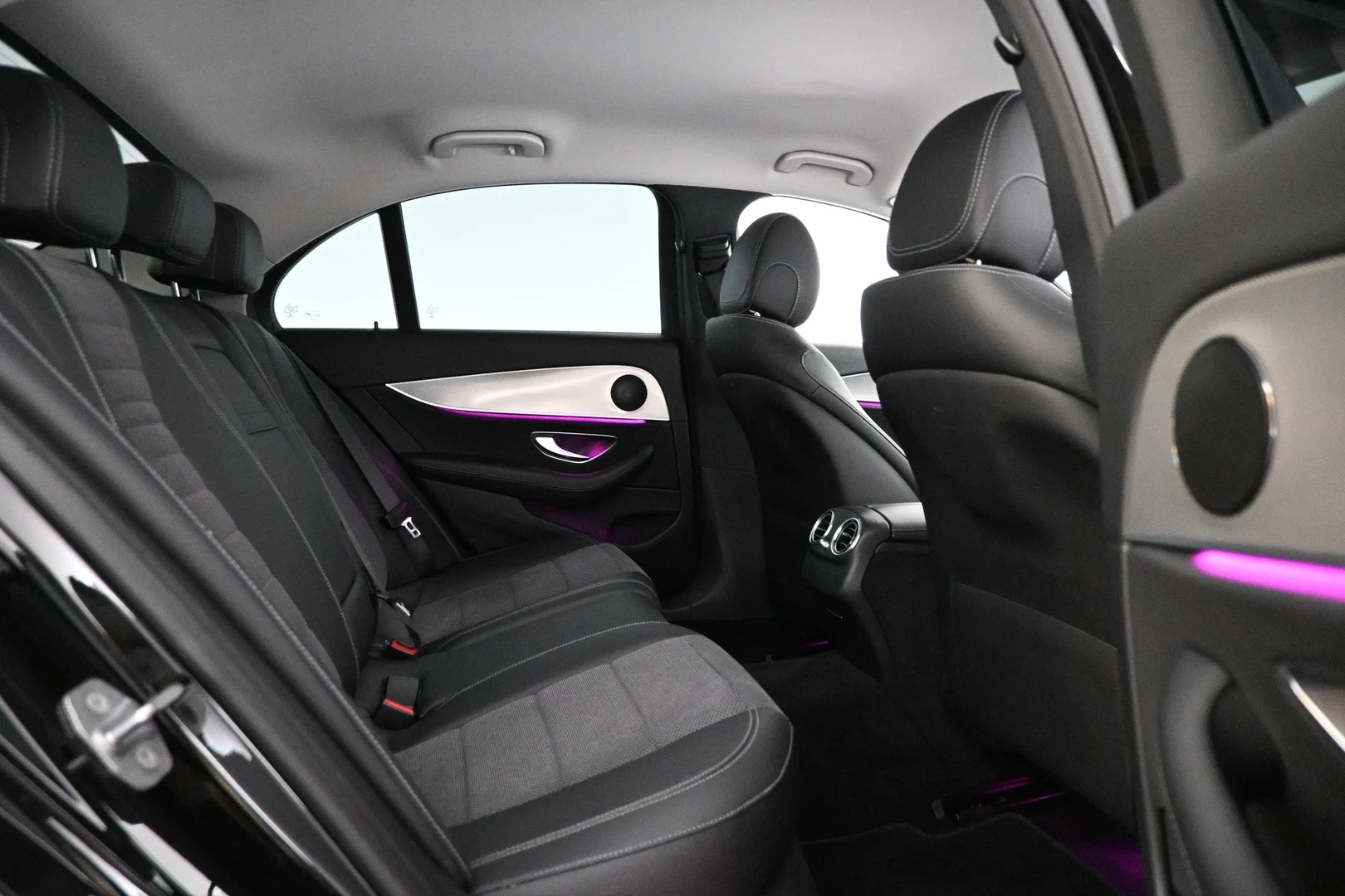 Car Image - 7qp5D5AFRm1DZWIW4YTvgW