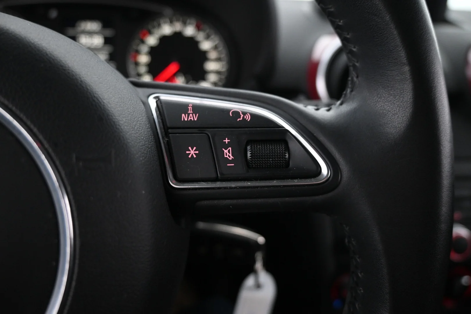 Car Image - 3ybquRTLX2IHJWzVp8mDhz