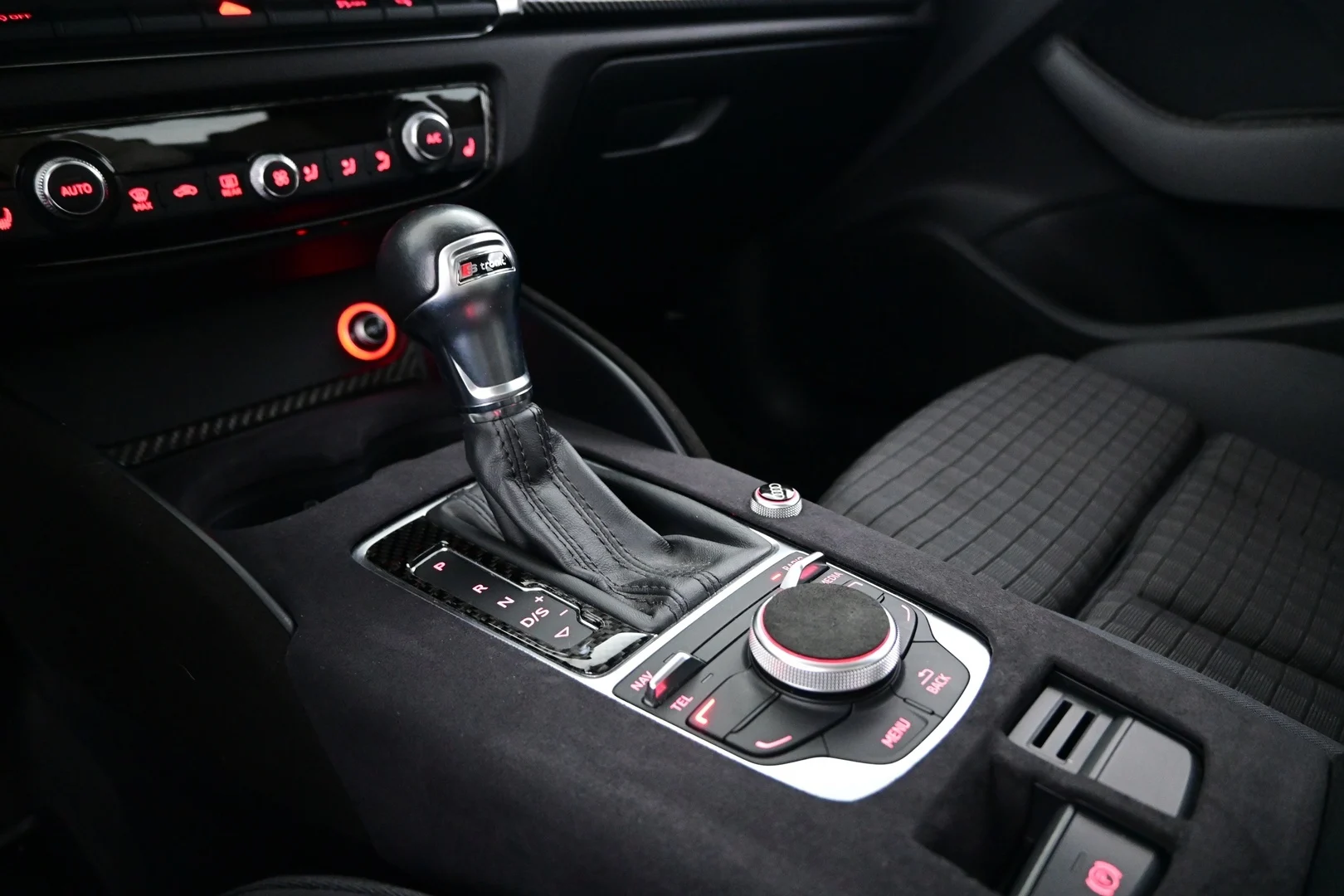 Car Image - 1ZJYws2c5UjGIA5arpfV0