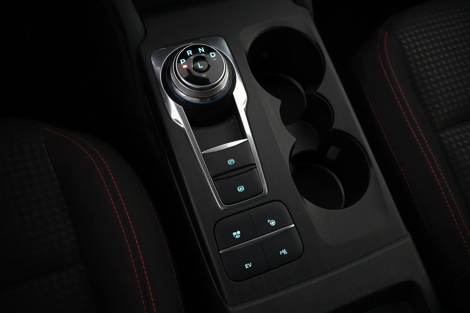 Car Image - 4ZYVWnRxELcIsxT3NBBqIs