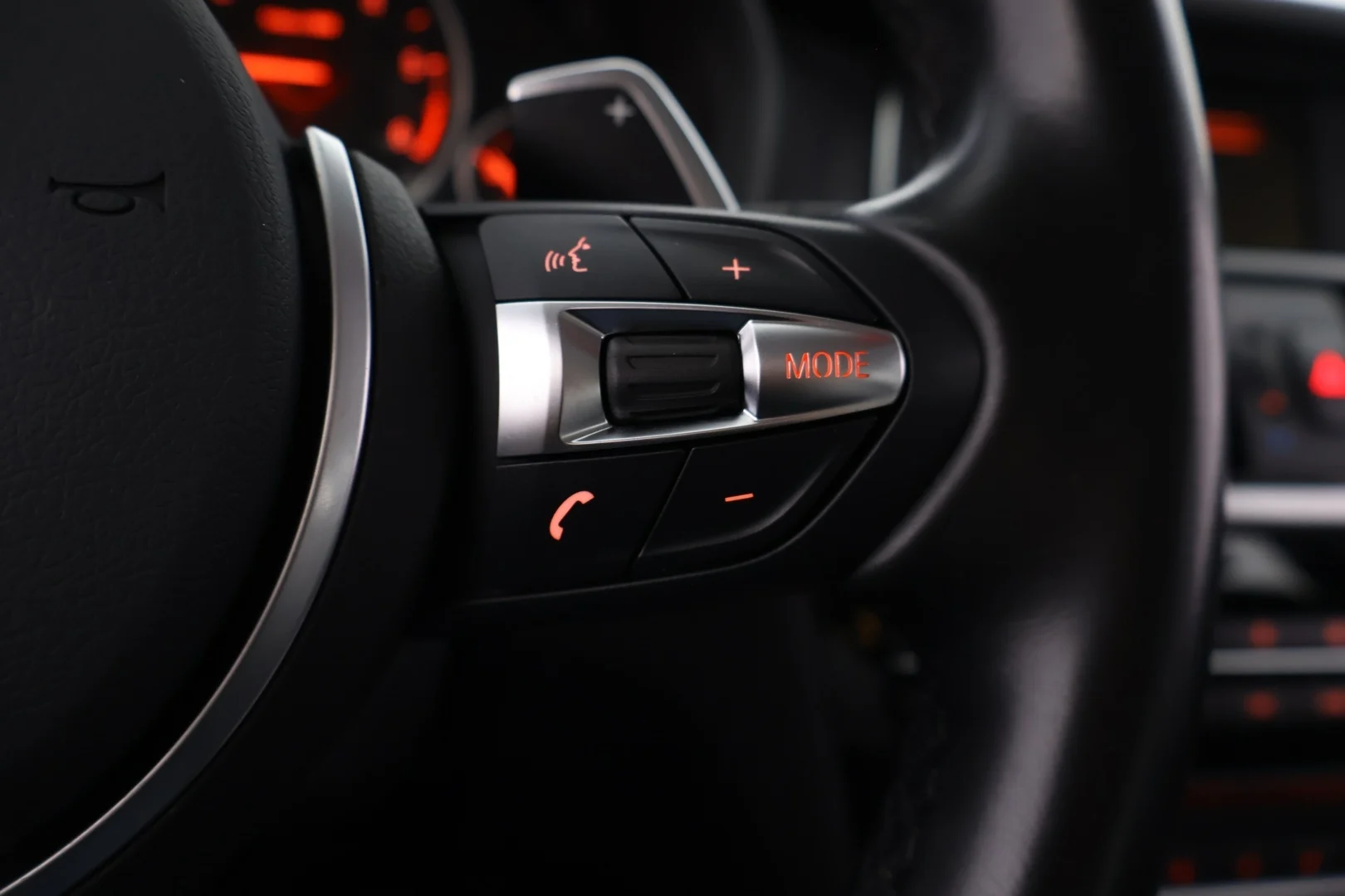 Car Image - S13Ciiw2UmQTmPVDdWbi7