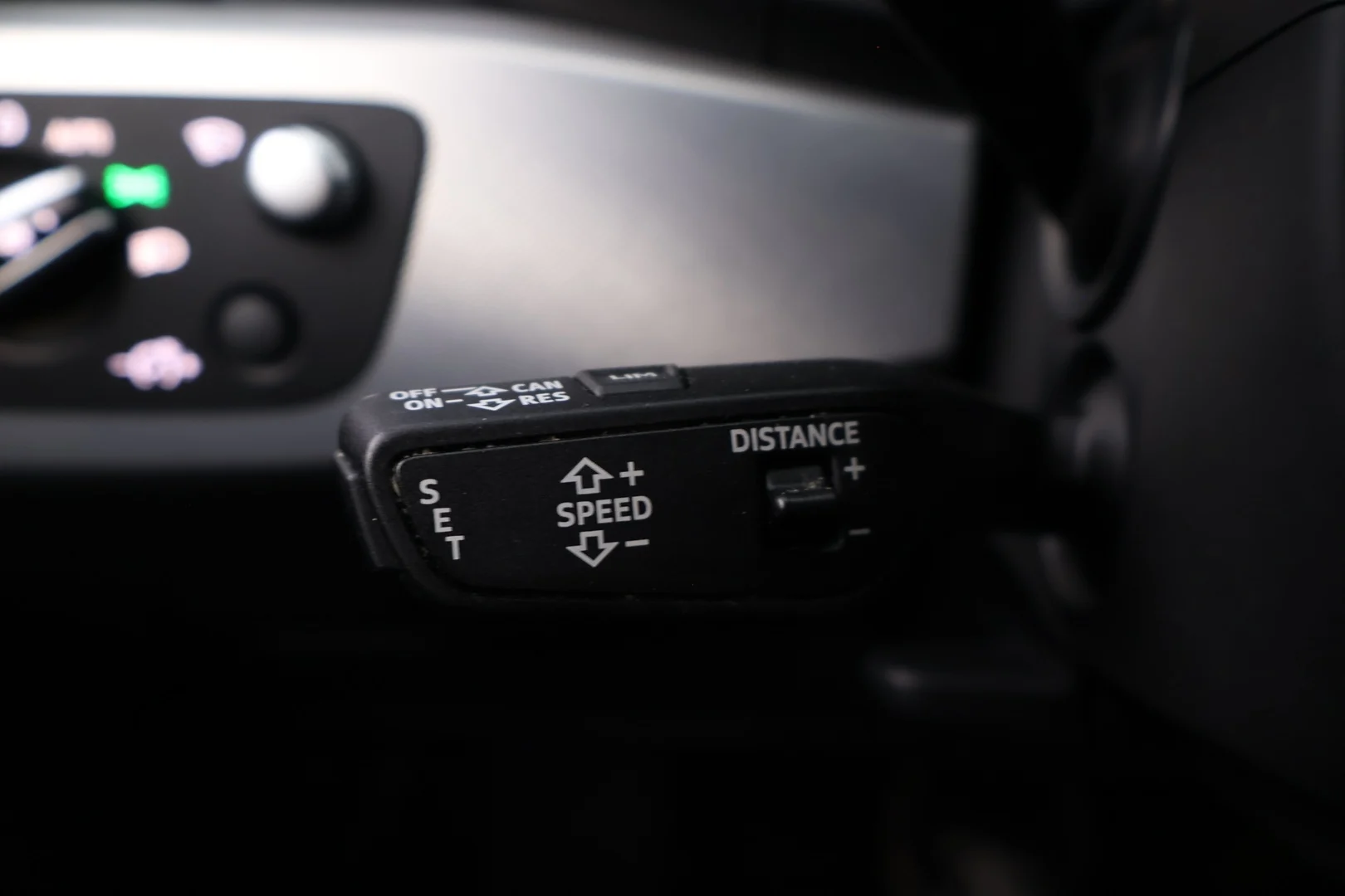 Car Image - tm977Jc8o3FB0ildjuctH