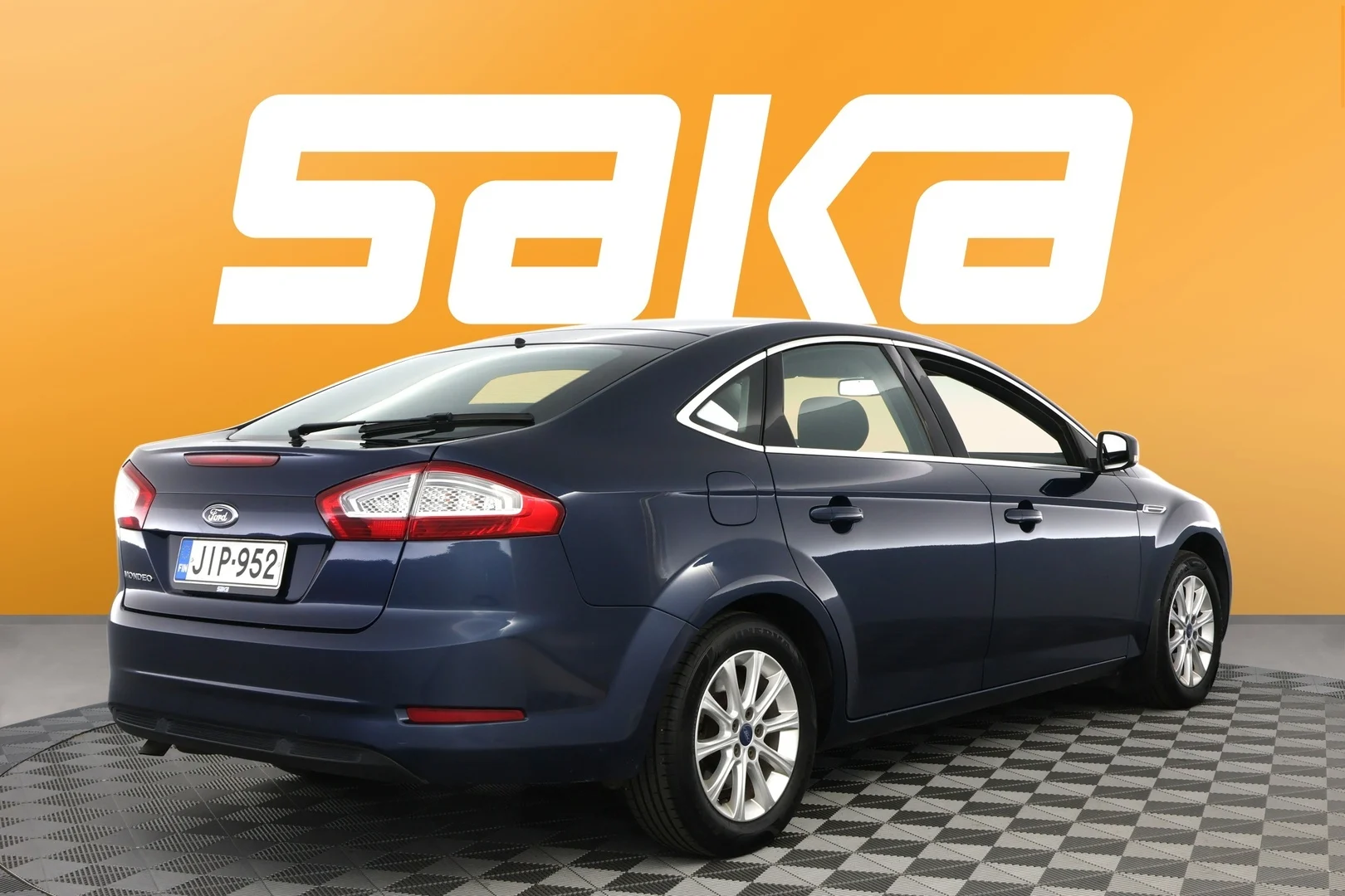 Car Image - 43P0NgehOPdwyfXstAv9W7