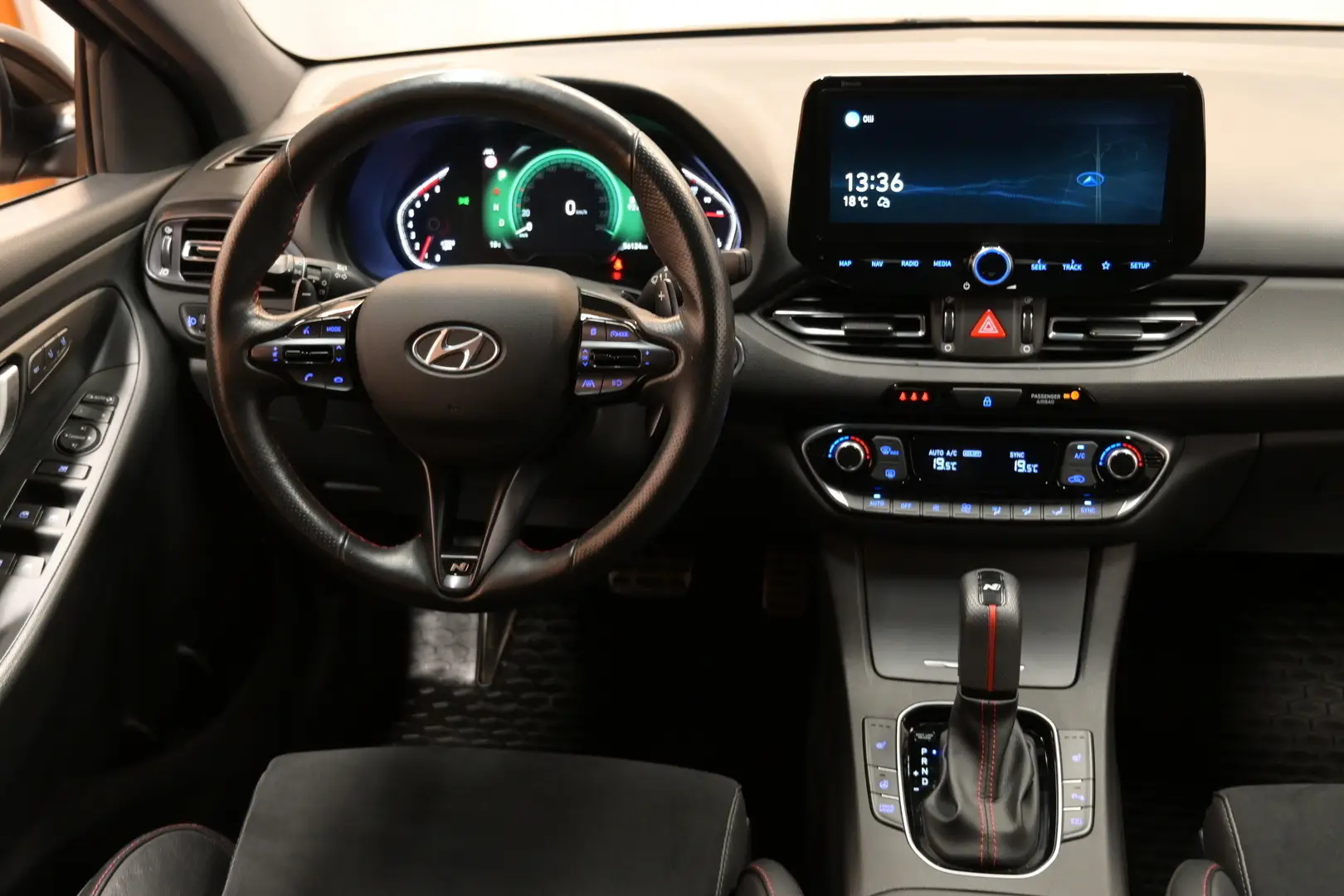 Car Image - 1uFz45u47rCosbxIWG1mxH