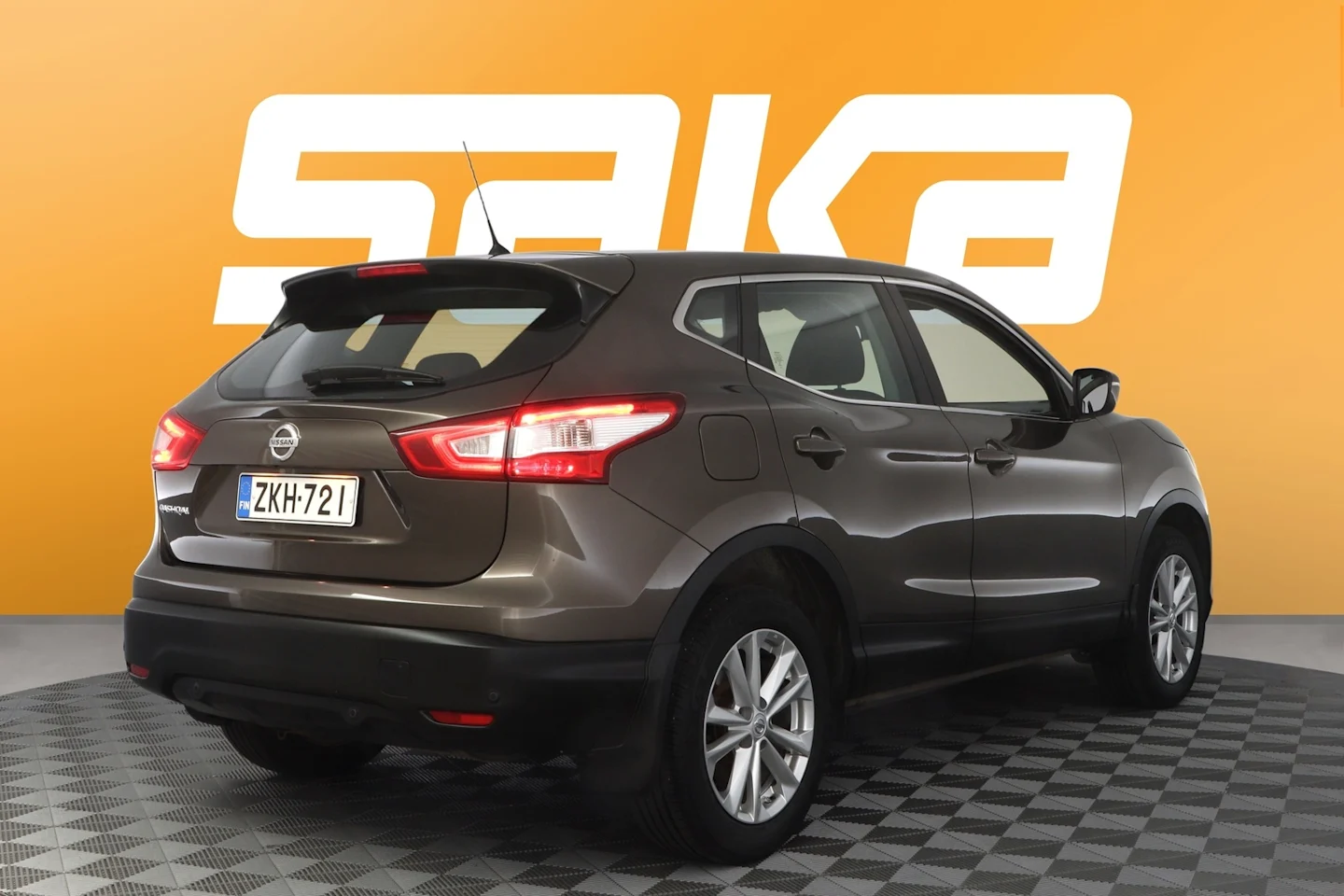 Car Image - 7l2MUxzMMZWmWiRGr6okj6