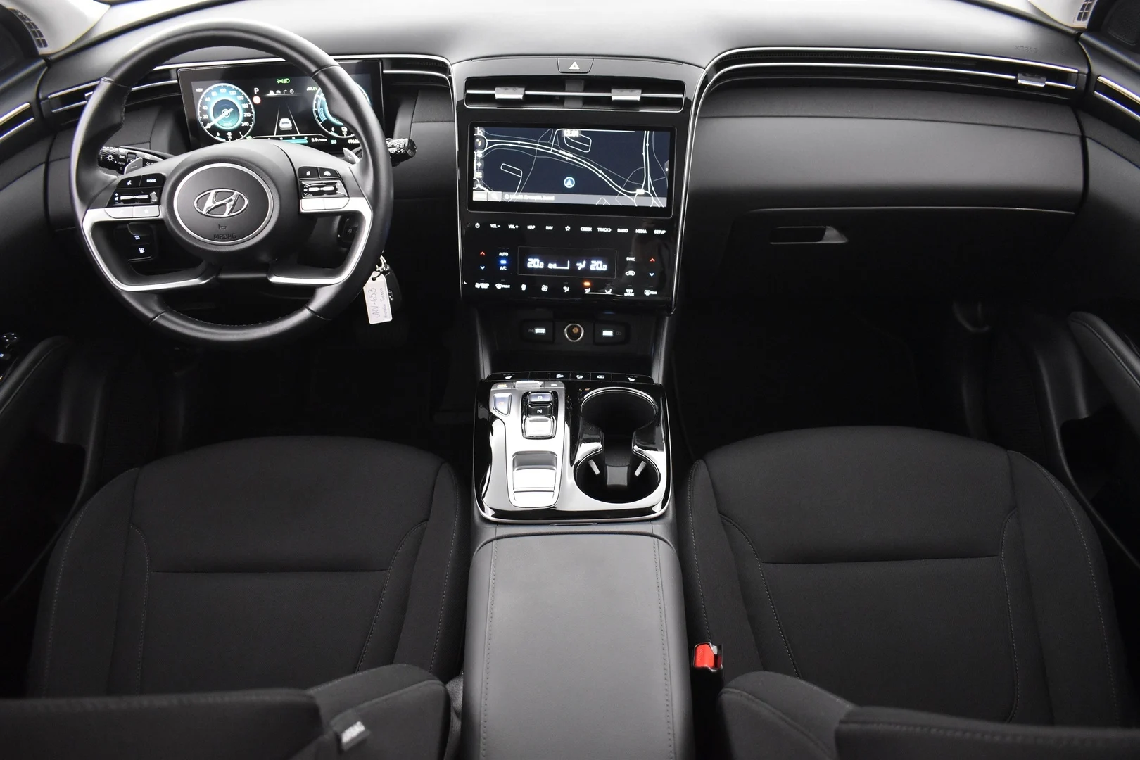 Car Image - 6ONAkCV2CrcT2N1yLs3Yqa