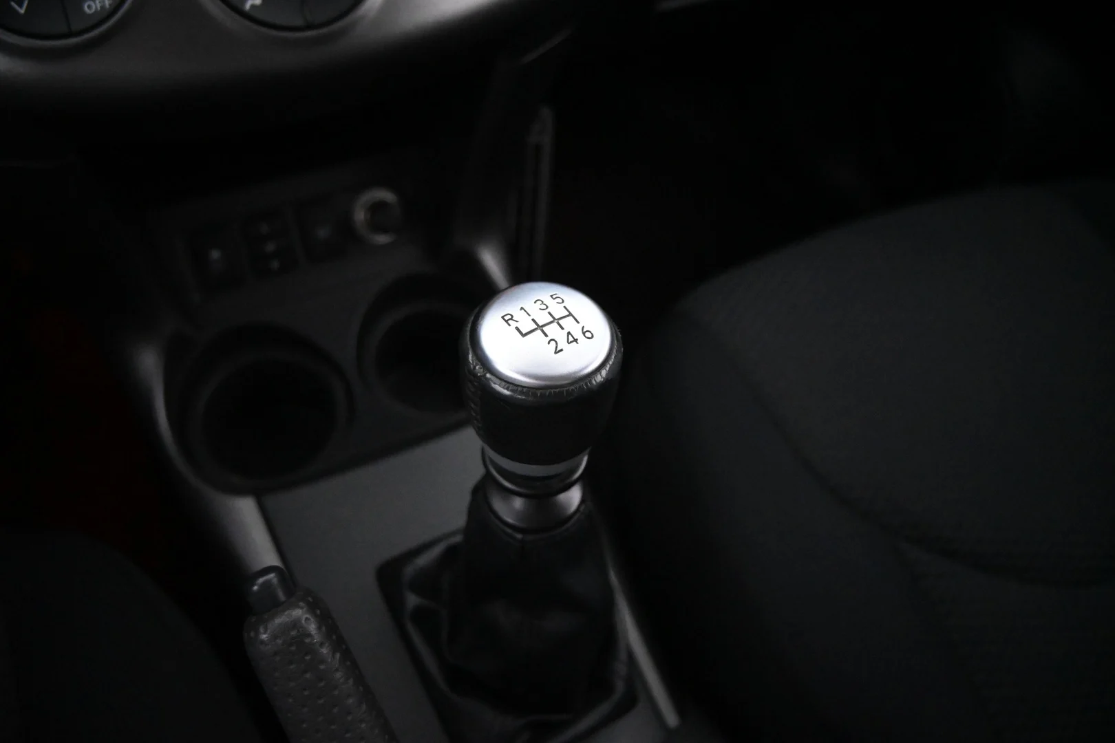 Car Image - 32qQUKVOhvz8EnAQeIFGQ5