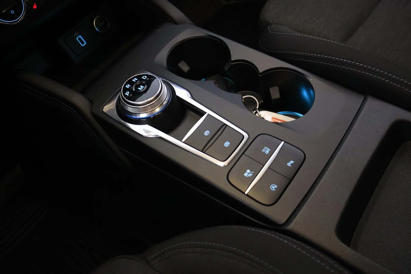 Car Image - 4qaYfWlxET0uqD8QRV9X5N