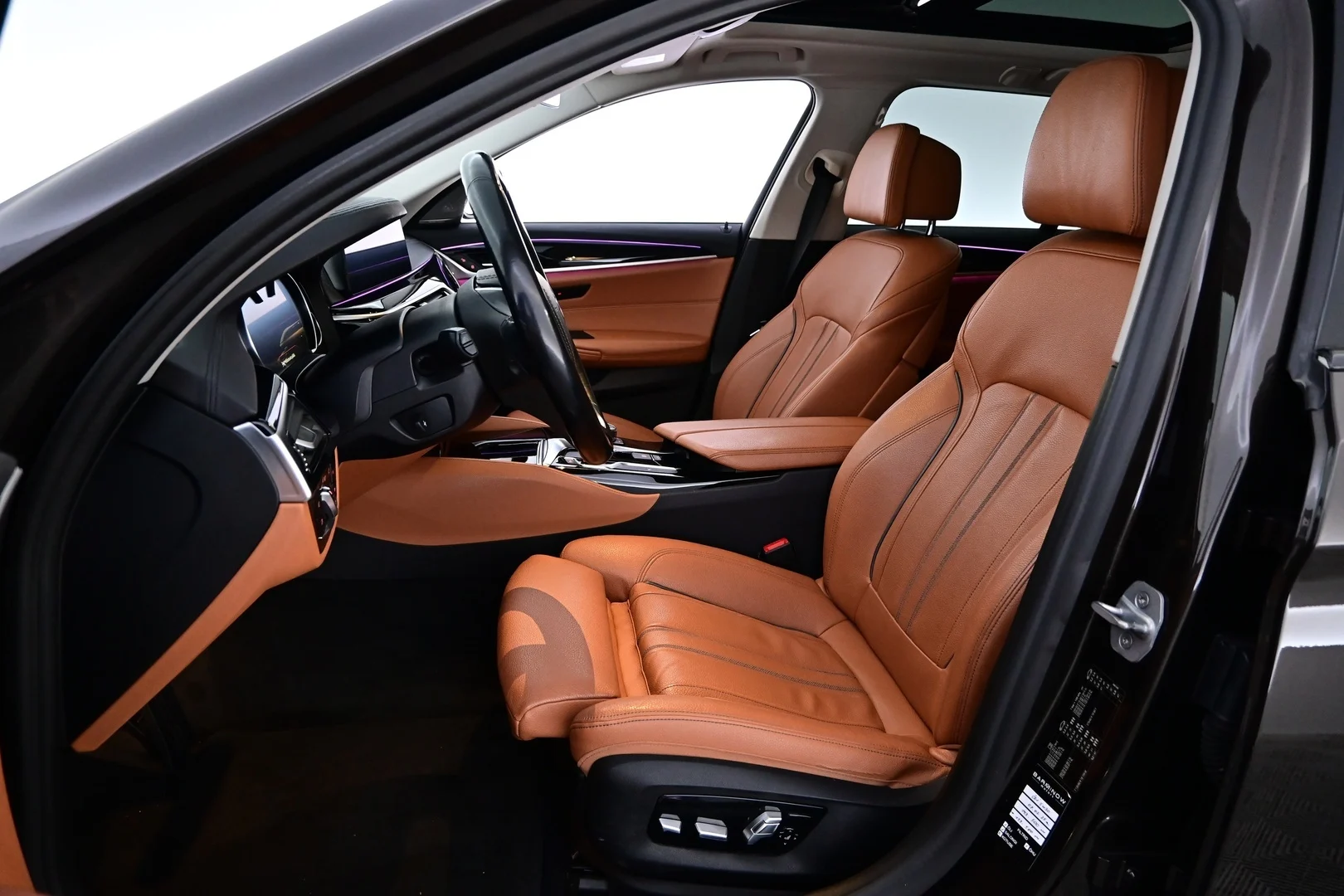 Car Image - 211a8E1UZnZw9jKzqC2p2h