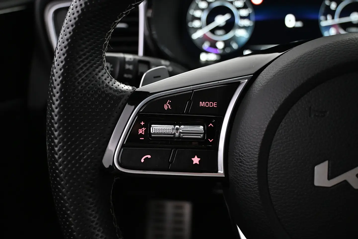 Car Image - 71VSRTsyE2NsgER7LOKL2N