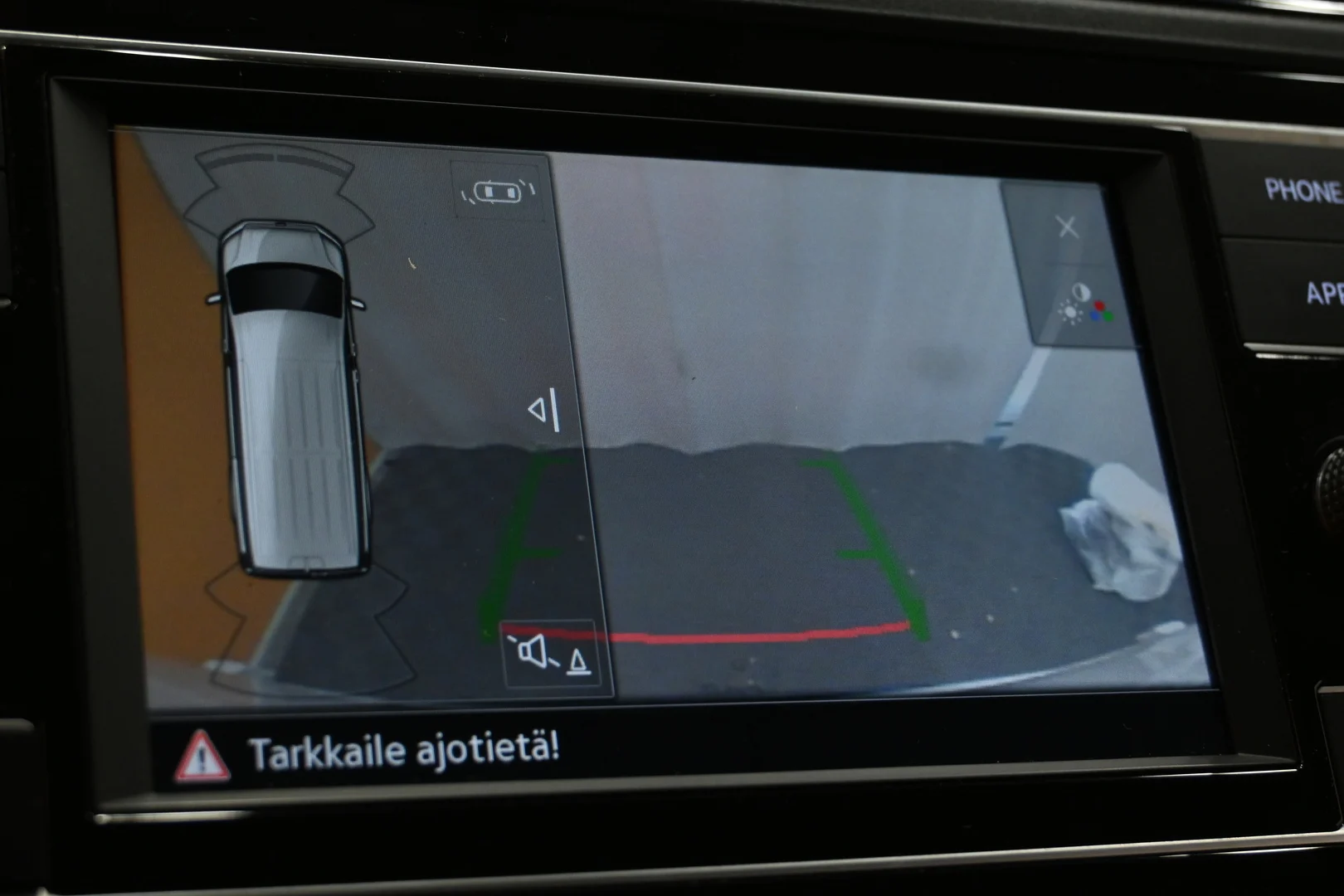 Car Image - 1moh1V8PVSxfB8KJ8JW7fZ