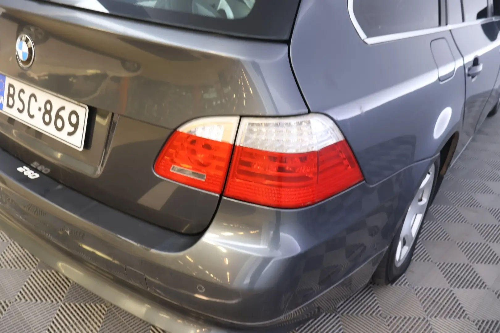 Car Image - 7MqUaeQJRyyNzQOngi8CGb