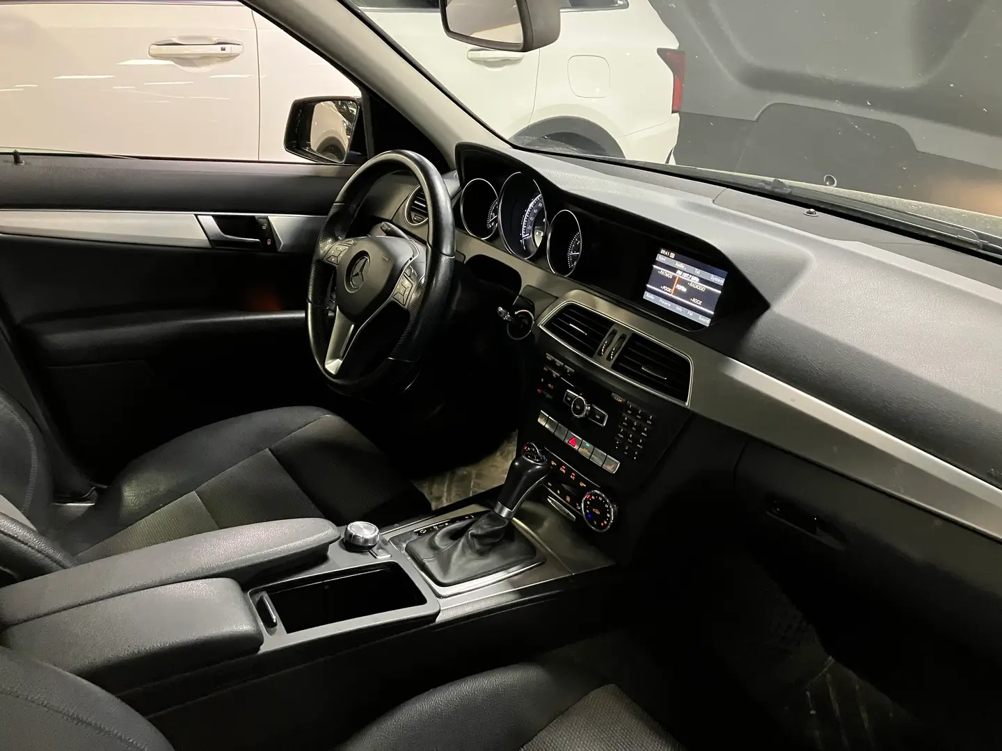 Car Image - 1XKNy7zaultk8WfkRHNImy