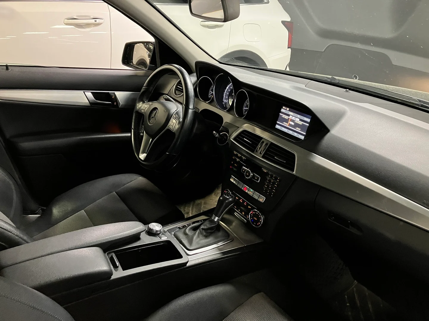 Car Image - 1XKNy7zaultk8WfkRHNImy